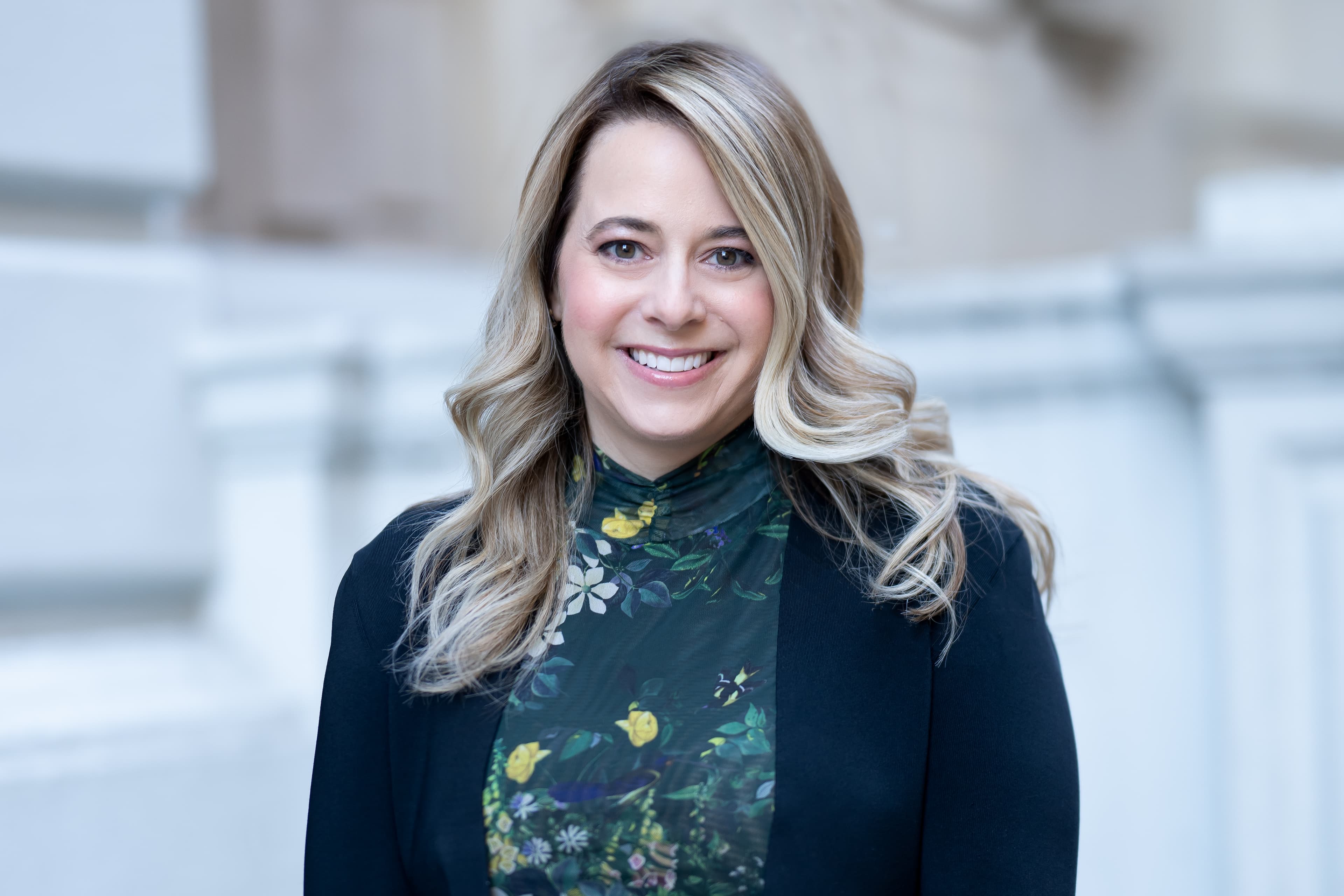 Ann Melinger Headshot 5